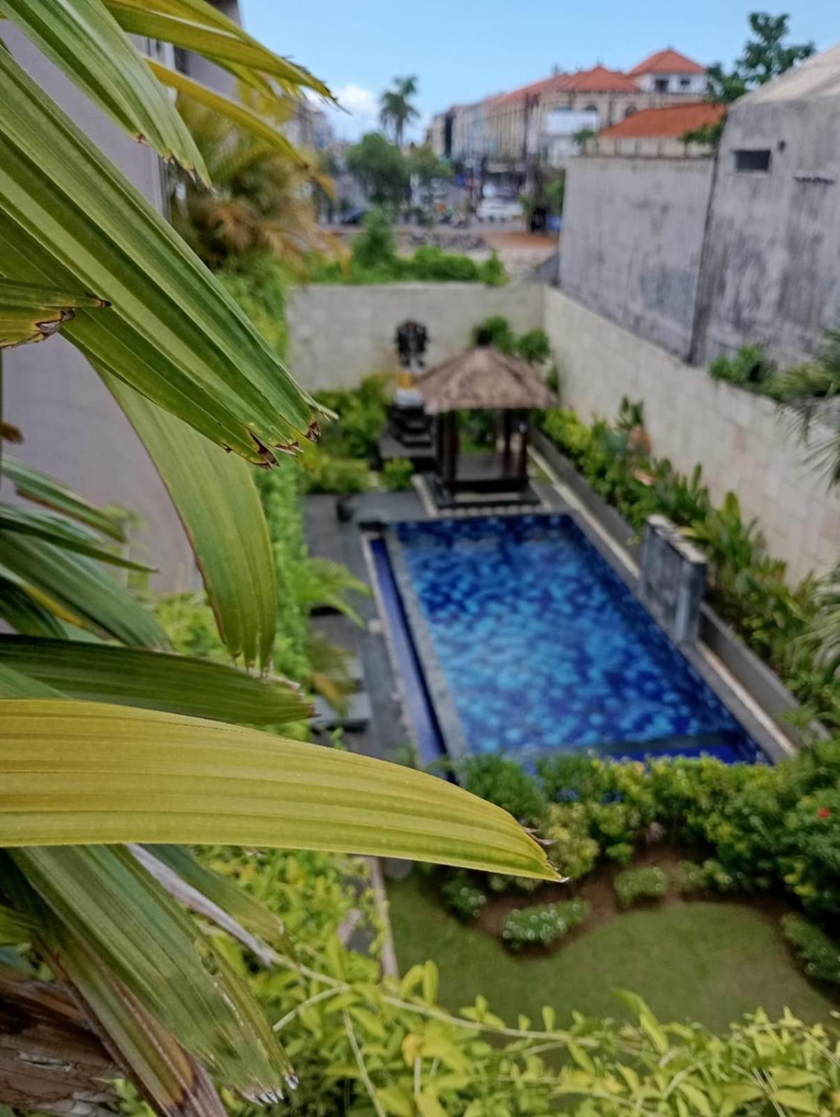 Mansu Hotel And Spa Legian クタ エクステリア 写真